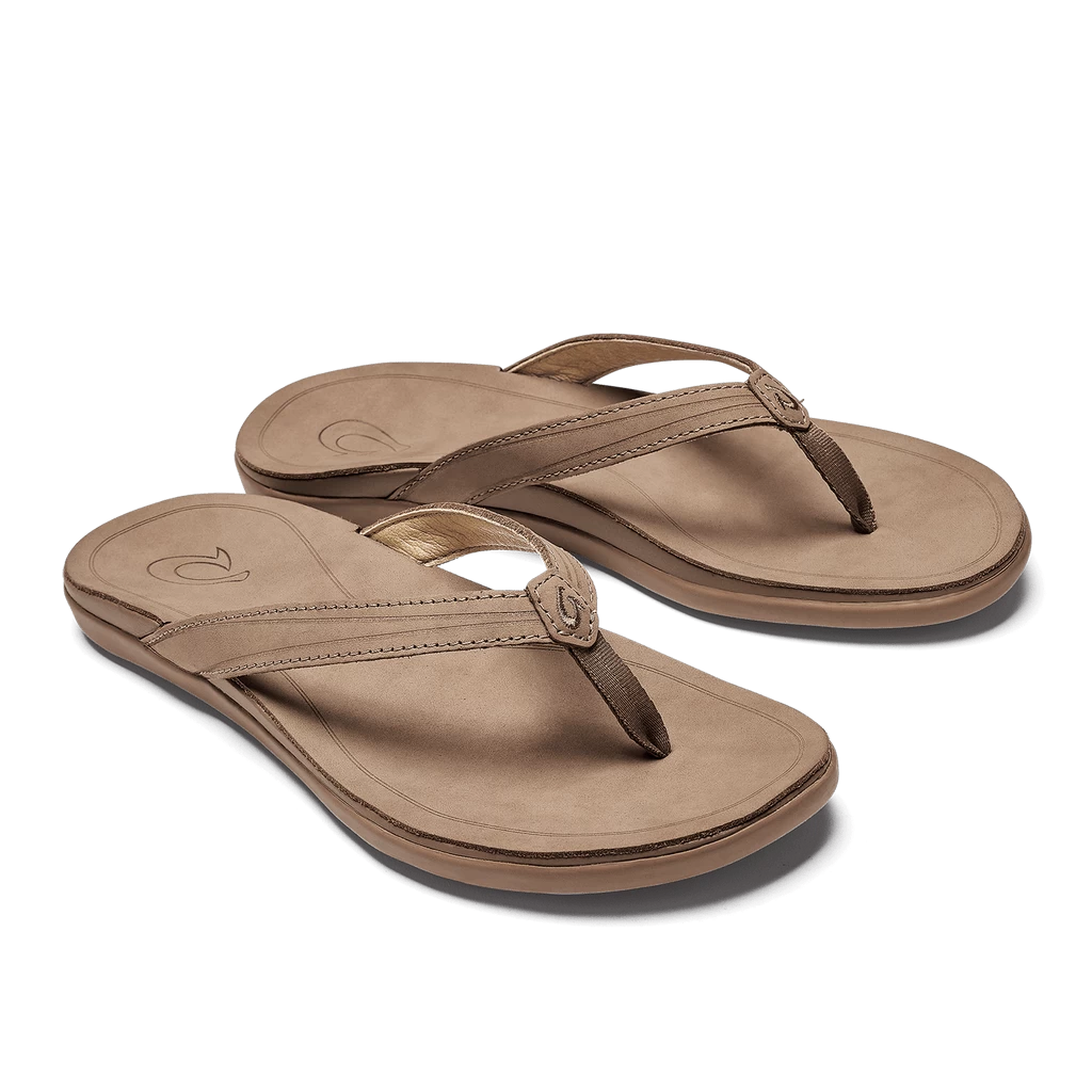 OluKai Women's 'Aukai Leather Sandal 2 OluKai Women's 'Aukai Leather Sandal - Image 2