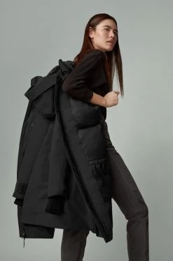 Canada Goose Women's Sherbrooke Parka -Fashionable Clothing Store 3821L 61 g