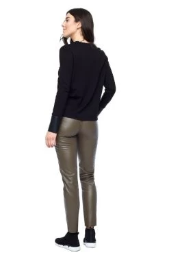 Tyler Madison Tallulah Long Sleeve Solid Top -Fashionable Clothing Store TylerMadisonTallulahLongSleeveSolidTop2