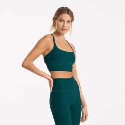 Vuori Long Line Elevation Bra -Fashionable Clothing Store VW1008HJA 03870 1200x crop center jpg