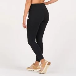 Vuori Daily Legging 14 Vuori Daily Legging -Fashionable Clothing Store VuoriDailyLeggingBlack3