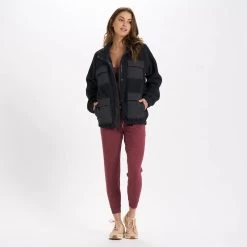 Vuori Utility Sherpa Jacket Women's
