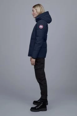 Canada Goose Women's Chelsea Parka 18 Canada Goose Women's Chelsea Parka -Fashionable Clothing Store atlanticnavy2