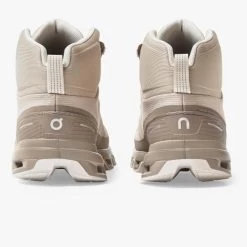 ON Cloudrock Waterproof Women's Hiking Boot -Fashionable Clothing Store cloudrock waterproof ss21 desert clay w g5