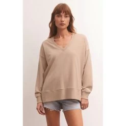 Z Supply Modern Weekender V-Neck -Fashionable Clothing Store image1 2023 08 23T135909.684