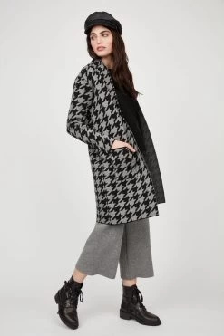 Pistache Houndstooth Knit Coat