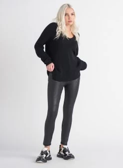 DEX V-Neck Bevelled Hem Sweater -Fashionable Clothing Store unnamed 15 8fb70347 e17d 4e38 a967 d5f335fd34de