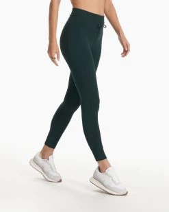 Vuori Daily Pocket Legging 8 Vuori Daily Pocket Legging -Fashionable Clothing Store vuori daily pocket legging grass 1