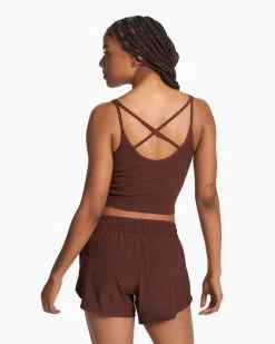 Vuori Rib Crop Tank -Fashionable Clothing Store vuori rib crop tank 1