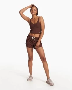 Vuori Rib Crop Tank -Fashionable Clothing Store vuori rib crop tank 3