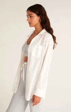 Z Supply Poolside Button Up Shirt -Fashionable Clothing Store zsupplyPoolsideButtonUpShirtwhite3